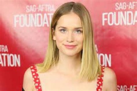 Uncover Elizabeth Lail's Net Worth