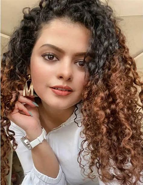 Uncover Palak Muchhal's Figure