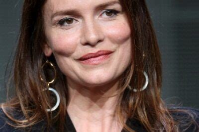 Uncovering Saffron Burrows' Net Worth