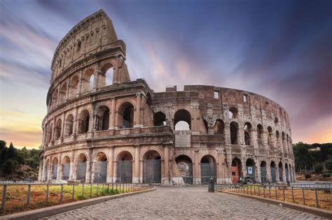 Uncovering the Enchantment of Rome's Historic Landmarks