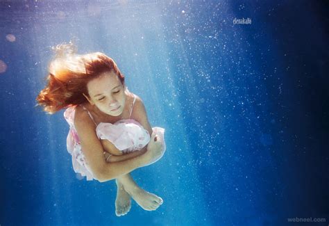 Underwater Photography: Capturing the Graceful Beauty of Majestic Proportions