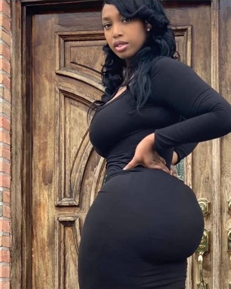 Unique Attributes of Crisana Mariyah's Physique