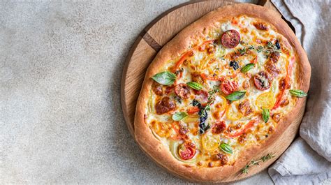 Unique Style and Flair in Pizza Making