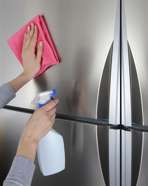 Unlocking the Secrets of Stainless Steel: Professional Techniques for Keeping Your Fridge Sparkling Clean