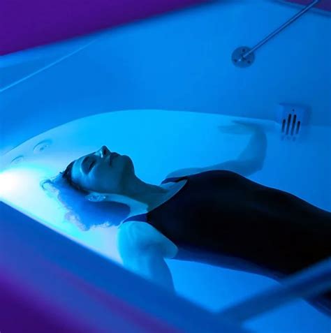 Unlocking the Therapeutic Qualities of Floatation Therapy