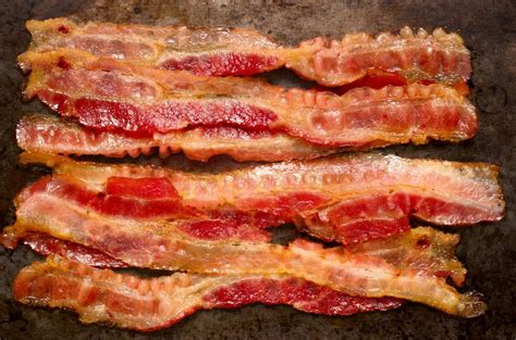 Unraveling the Secrets of Bacon-Related Dreams