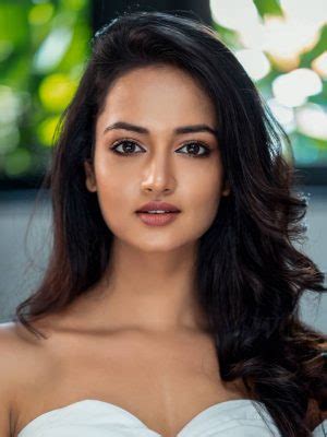 Unveiling Shanvi Srivastava's Height and Figure