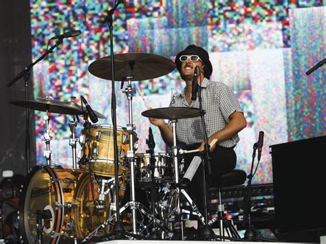 Unveiling the Physical Attributes of Zac Farro