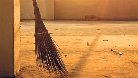 Unveiling the hidden significance behind visions of possessing a broom