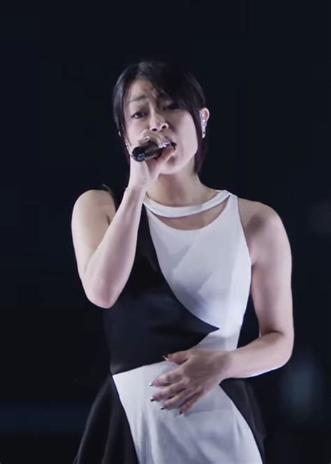 Utada Hikaru: Height