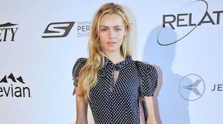 Valentina Zelyaeva: Age and Height