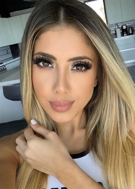 Valeria Orsini: Wealth and Personal Life