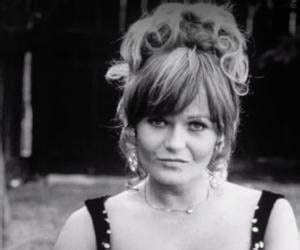 Valerie Perrine’s Biography and Personal Life