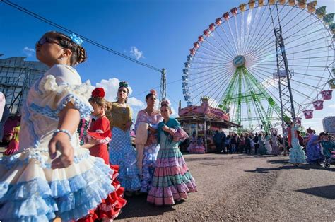 Vibrant Festivals and Traditions: Experiencing the Colorful Spirit of Poland