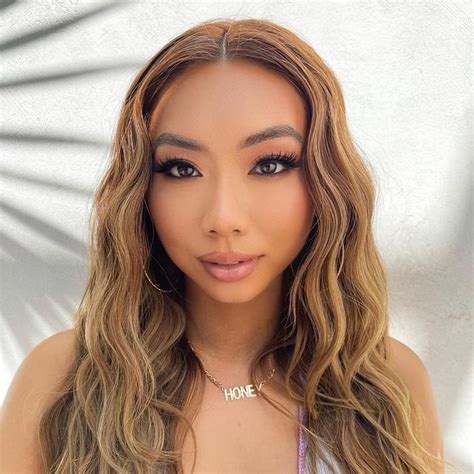 Victoria Nguyen Biography: Age, Height, Figure, Net Worth - Complete Guide