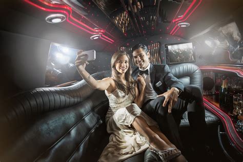 Wedding Bliss: Creating Lasting Memories with Sleek and Stylish Limousines