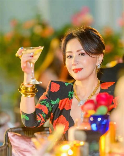 What are the origins of Carina Lau's riches?