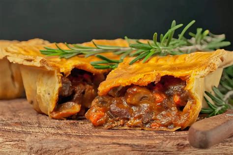 Where to Discover Exceptional Meat Pies: The Best Culinary Hotspots 