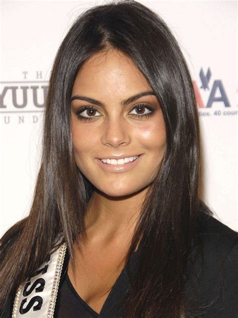 Ximena Navarrete Biography