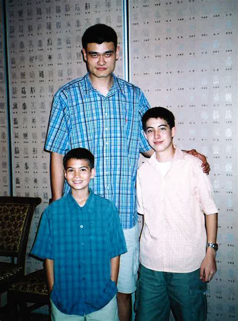 Yao Ming's Early Life and Basketball Career