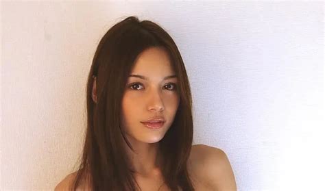 Yui Aikawa: A Rising Star in Japanese Entertainment Industry