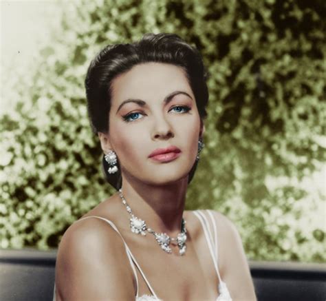 Yvonne De Carlo's Impressive Net Worth